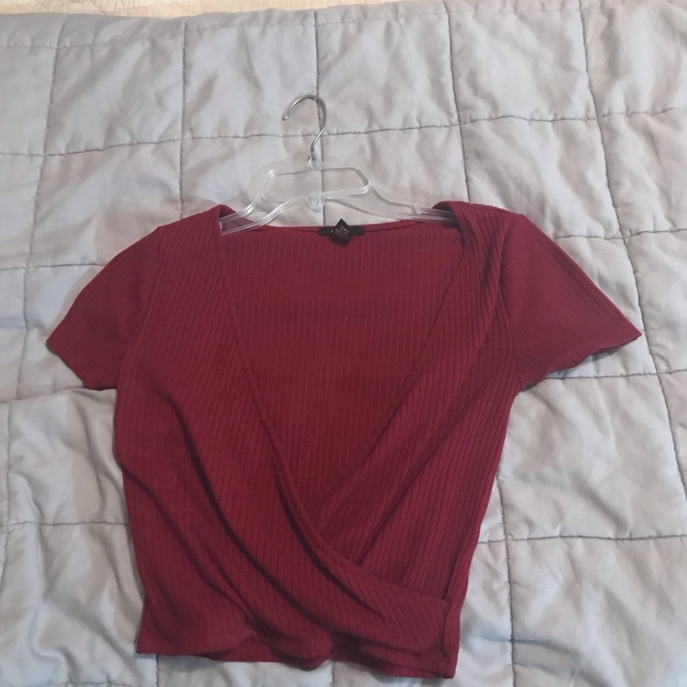 Cropped forever 21 shirt